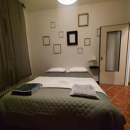 Casa Lerici, Curato E Tranquillo Indipendente Apartment