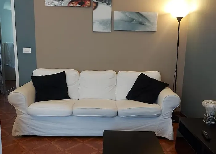 Casa Lerici, Curato E Tranquillo Indipendente Apartment *