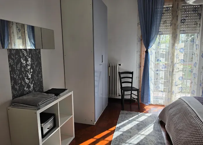 Casa Lerici, Curato E Tranquillo Indipendente Appartamento