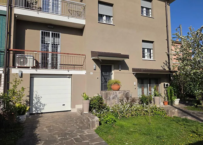 Appartamento Casa Lerici, Curato E Tranquillo Indipendente Brescia