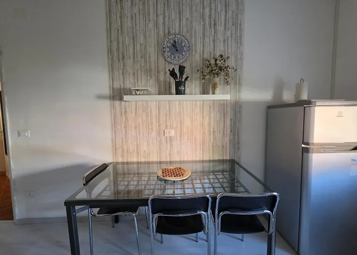 Appartamento Casa Lerici, Curato E Tranquillo Indipendente Brescia