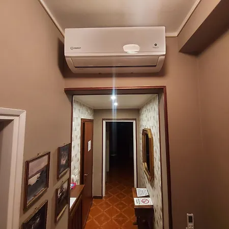 Casa Lerici, Curato E Tranquillo Indipendente Apartament Brescia